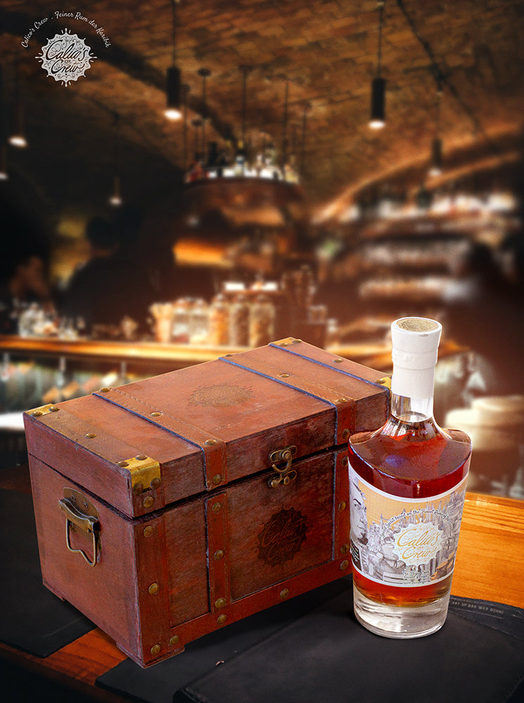 Calicos Crew - The Ship's Cook Secret Recipe Toffee in der Holz-Schatztruhe, 39%, 700ml